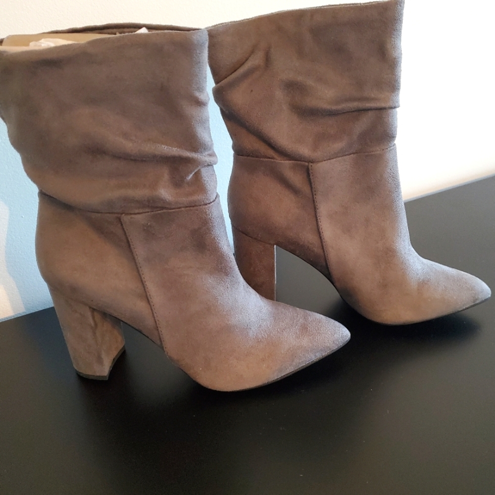 Grey Zigi Soho boot with block style heel. Brand New, never worn.